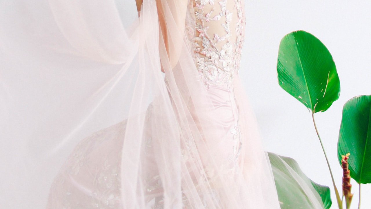 How to Untangle Your Ginger Lace Front Wig