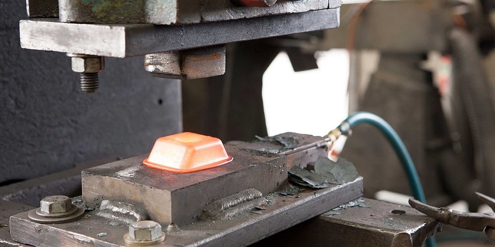 Hot Die Forging: The Advantages of Using Stainless Steel