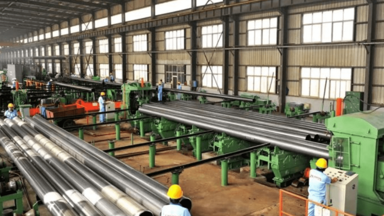 What Kind of Element Should Be Taken into Consideration While Selecting a Steel Pipe?