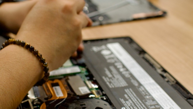 HP Laptop Battery Replacement: How to Find the Right Battery Safely